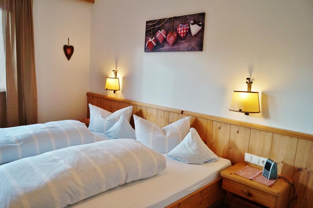 Ferienhotel Barmsee Krün Szoba fotó